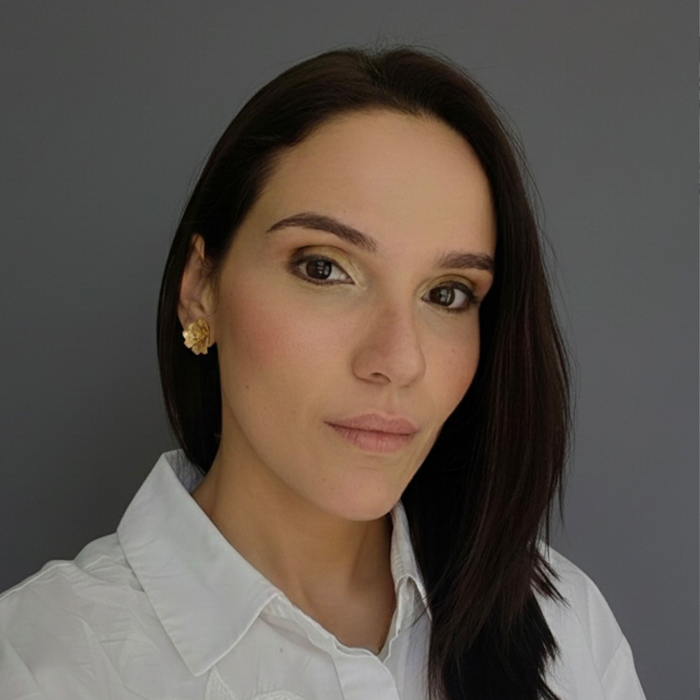 Dra. Alejandra Ávila Álvarez