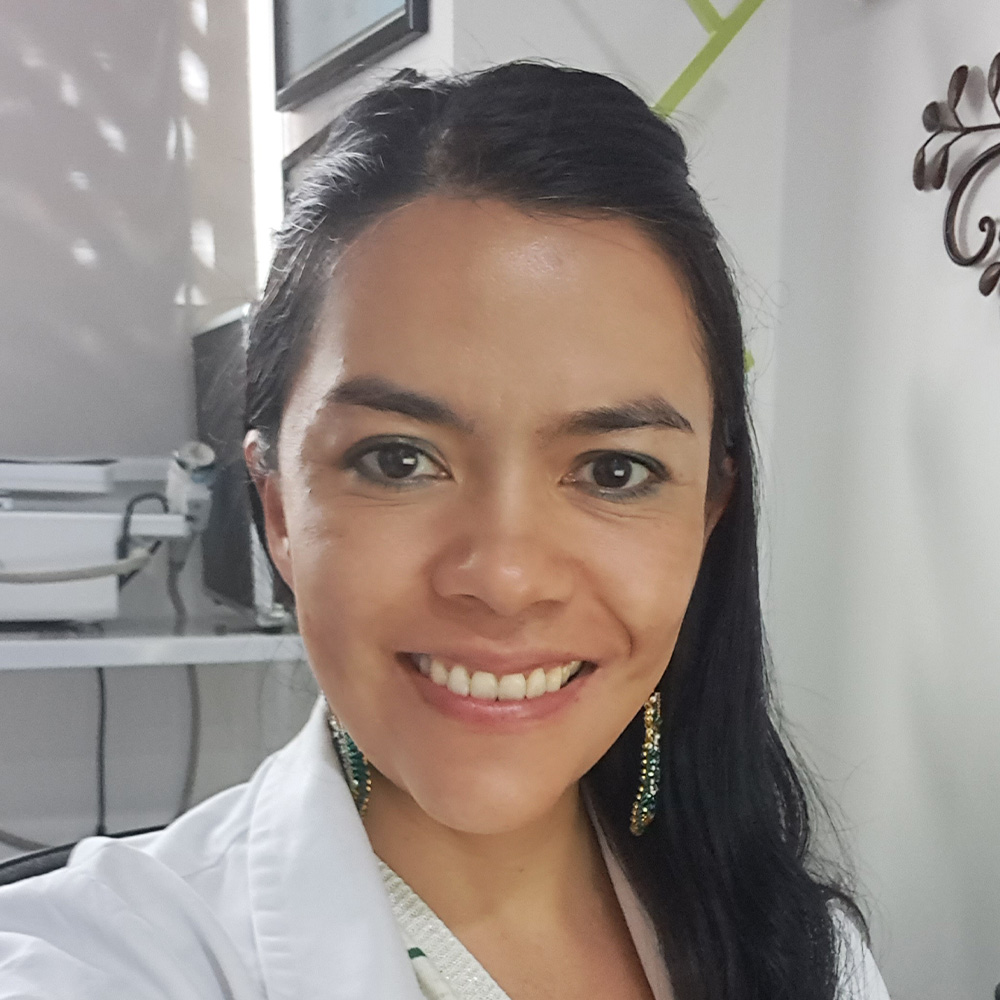 Dra. Ivonne Lozano